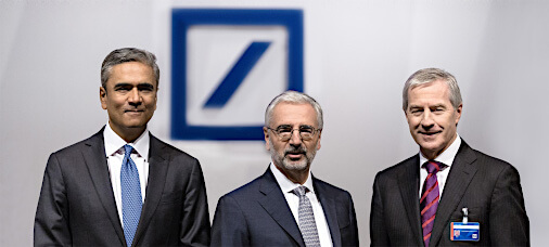 Sie befinden sich im Archiv des Jahres 2015. Das Foto zeigt den Co-Vorstandsvorsitzenden Anshu Jain, den Aufsichtsratsvorsitzenden Dr. Paul Achleitner und den Co-Vorstandsvorsitzenden J&uuml;rgen Fitschen nebeneinander stehend.